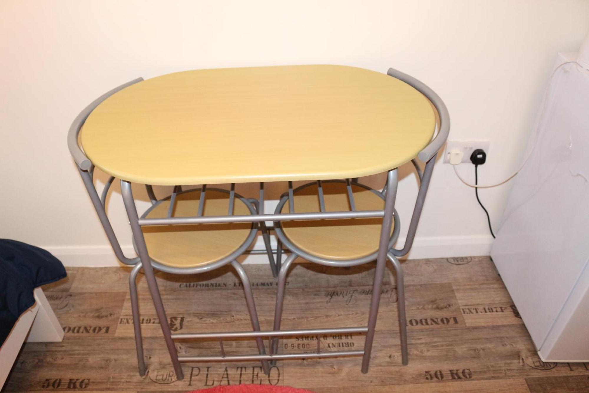 Ensuite Master Bedroom, Private Bathroom, Inside Family Home, Walking Distance To Harry Potter 왓퍼드 외부 사진